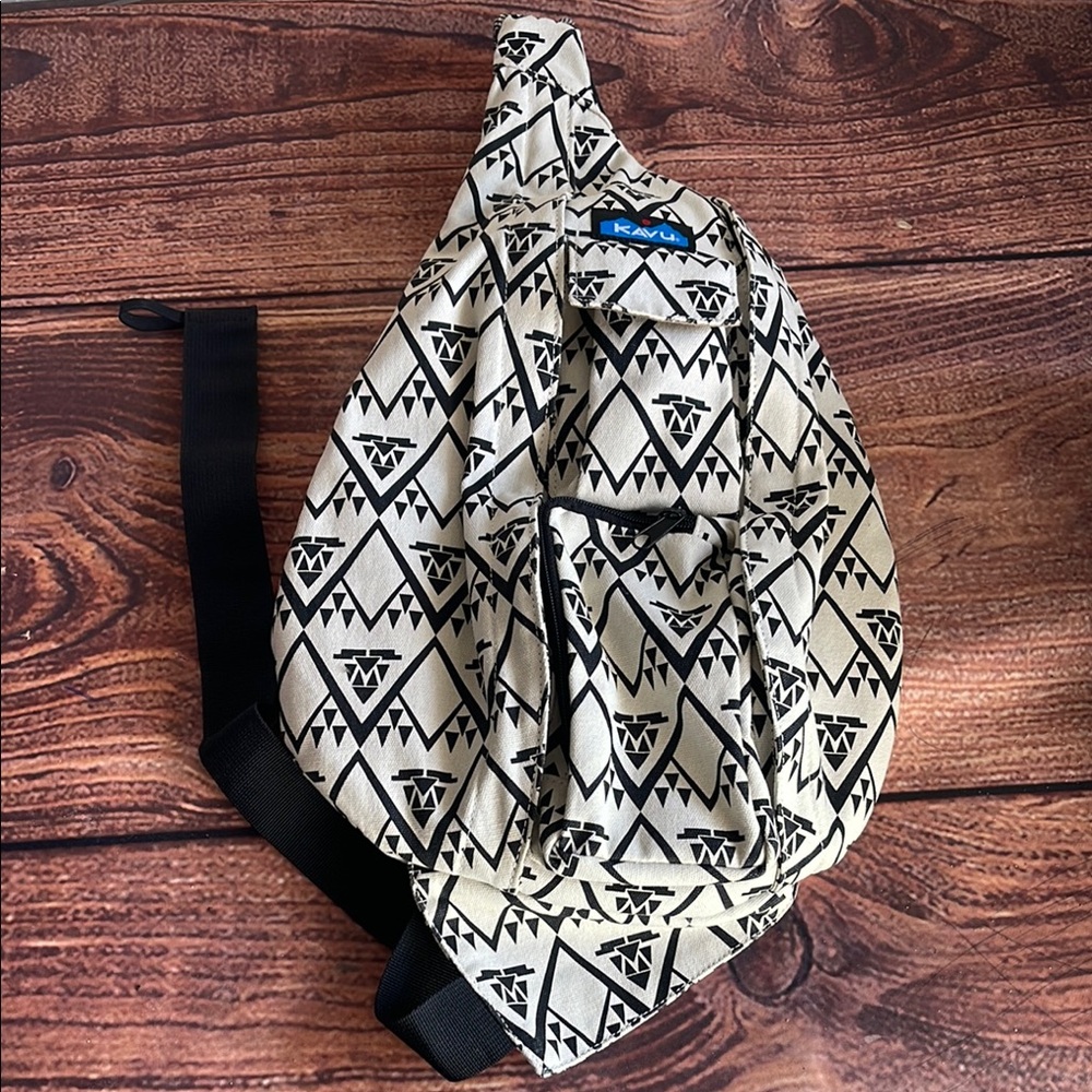 Kavu Black and White Patterned Men's Bag